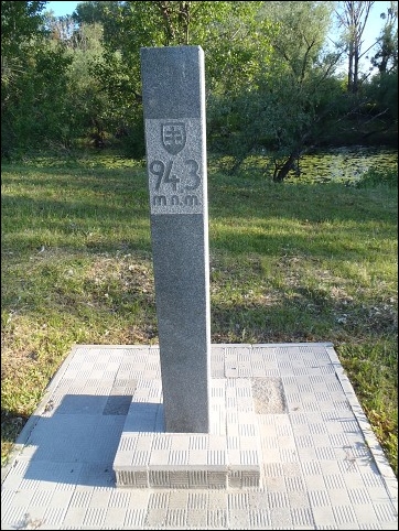 Jarná cesta okolo Slovenska