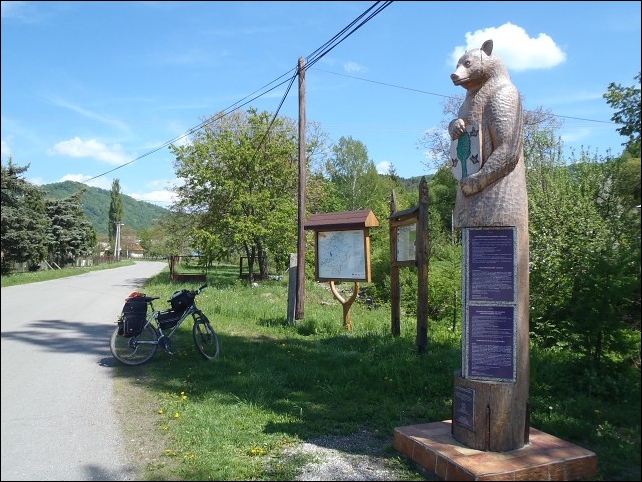 Jarná cesta okolo Slovenska